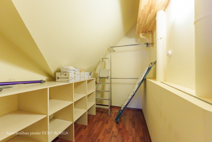 Аренда дома, Akmeņu улица 7a, Rīga, Labais krasts, Berģi / 1 650 € 25