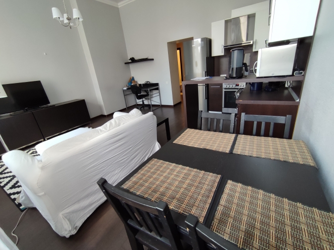 Izīrē dzīvokli, Krišjāņa Valdemāra iela 11, Rīga, Labais krasts, Centrs / 550 € 10