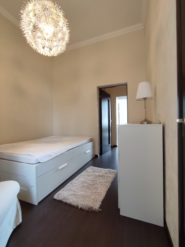 Izīrē dzīvokli, Krišjāņa Valdemāra iela 11, Rīga, Labais krasts, Centrs / 550 € 14