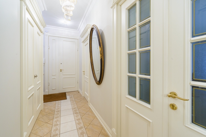 Pārdod dzīvokli, Dzirnavu iela 70, Rīga, Labais krasts, Centrs / 262 000 € 30