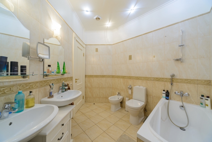 Pārdod dzīvokli, Dzirnavu iela 70, Rīga, Labais krasts, Centrs / 262 000 € 20
