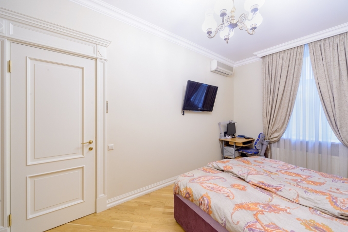 Pārdod dzīvokli, Dzirnavu iela 70, Rīga, Labais krasts, Centrs / 262 000 € 8