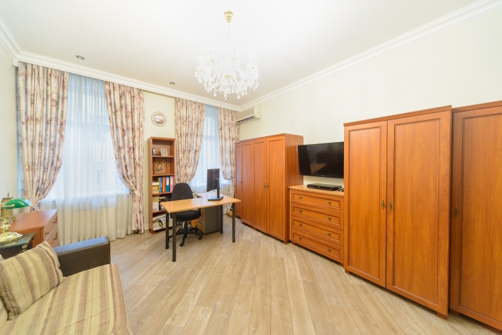 Pārdod dzīvokli, Dzirnavu iela 70, Rīga, Labais krasts, Centrs / 262 000 € 18