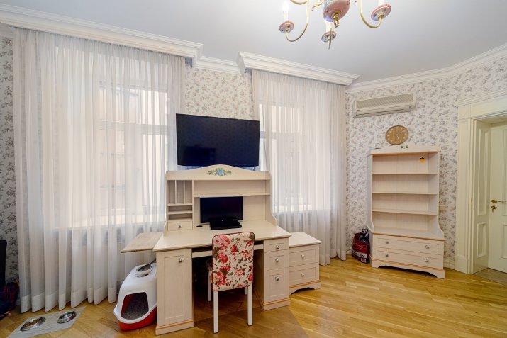 Pārdod dzīvokli, Dzirnavu iela 70, Rīga, Labais krasts, Centrs / 262 000 € 15
