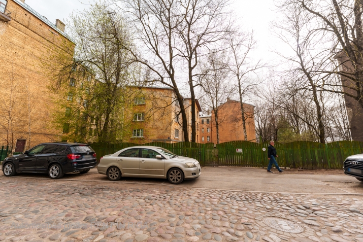Pārdod dzīvokli, Kazarmu iela 10, Rīga, Labais krasts, Centrs / 45 000 € 16