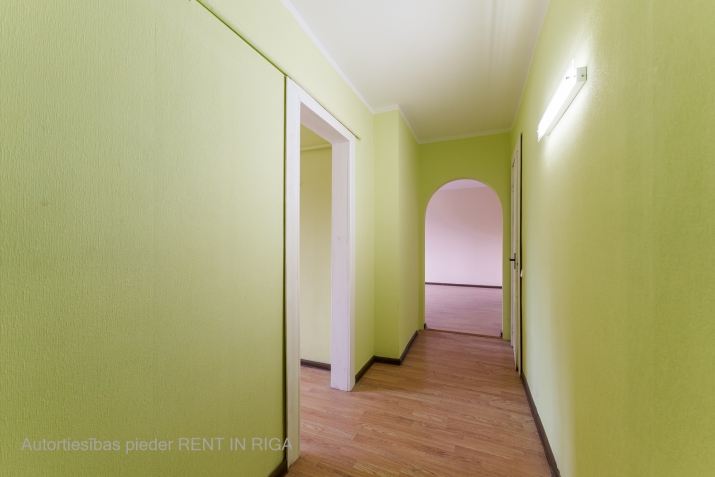 Pārdod dzīvokli, Kazarmu iela 10, Rīga, Labais krasts, Centrs / 45 000 € 12