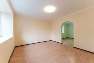 Pārdod dzīvokli, Kazarmu iela 10, Rīga, Labais krasts, Centrs / 45 000 € 3