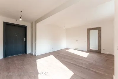 Pārdod dzīvokli, Katrīnas dambis iela 27, Rīga, Labais krasts, Centrs / 89 310 € 8