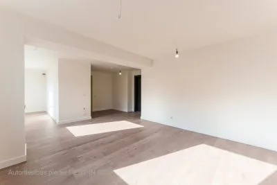 Pārdod dzīvokli, Katrīnas dambis iela 27, Rīga, Labais krasts, Centrs / 89 310 € 2