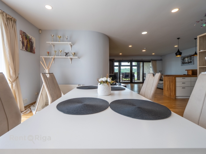 Izīrē māju, Vabu iela 11a, Rīga, Labais krasts, Vecāķi / 2 200 € 12