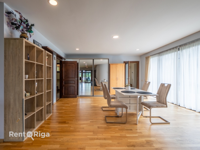 Izīrē māju, Vabu iela 11a, Rīga, Labais krasts, Vecāķi / 2 200 € 8