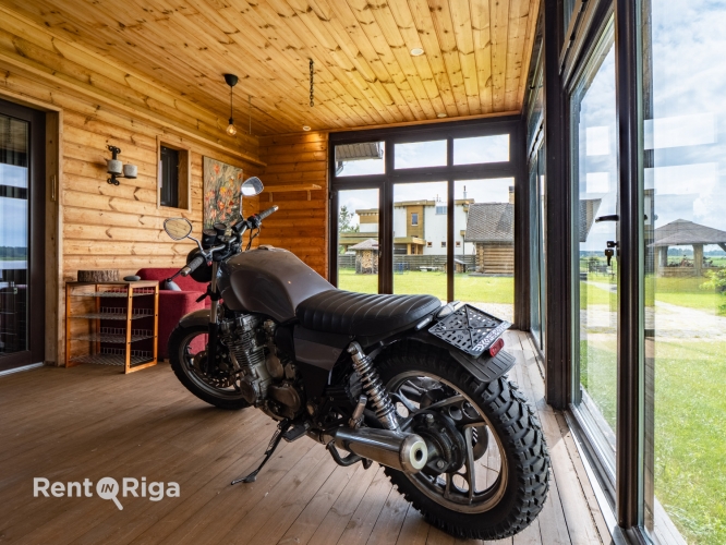 Izīrē māju, Vabu iela 11a, Rīga, Labais krasts, Vecāķi / 2 200 € 49