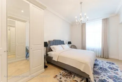 Izīrē dzīvokli, Raiņa bulvāris iela 27, Rīga, Labais krasts, Centrs / 2 000 € 10