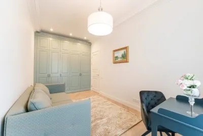 Izīrē dzīvokli, Raiņa bulvāris iela 27, Rīga, Labais krasts, Centrs / 2 000 € 17
