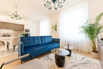 Izīrē dzīvokli, Raiņa bulvāris iela 27, Rīga, Labais krasts, Centrs / 2 000 € 2