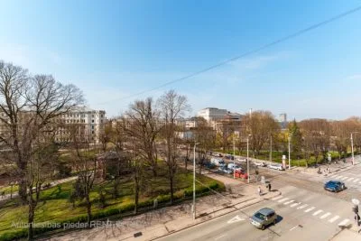 Izīrē dzīvokli, Raiņa bulvāris iela 27, Rīga, Labais krasts, Centrs / 2 000 € 21