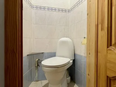 Izīrē dzīvokli, Ādmiņu iela 8, Rīga, Labais krasts, Centrs / 400 € 16