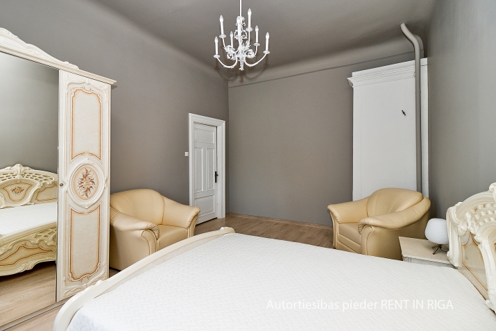 Izīrē dzīvokli, Ģertrūdes iela 43, Rīga, Labais krasts, Centrs / 1 500 € 8