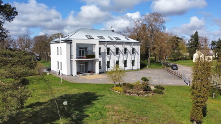 Tīraines iela 1 1