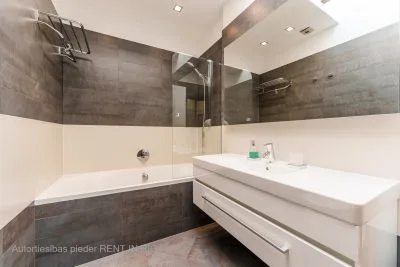 Pārdod dzīvokli, Vīlandes iela 2, Rīga, Labais krasts, Centrs / 640 000 € 8