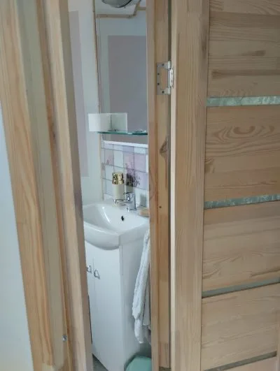 Izīrē māju, Cirsmas iela 31, Rīga, Labais krasts, Vecāķi / 700 € 6