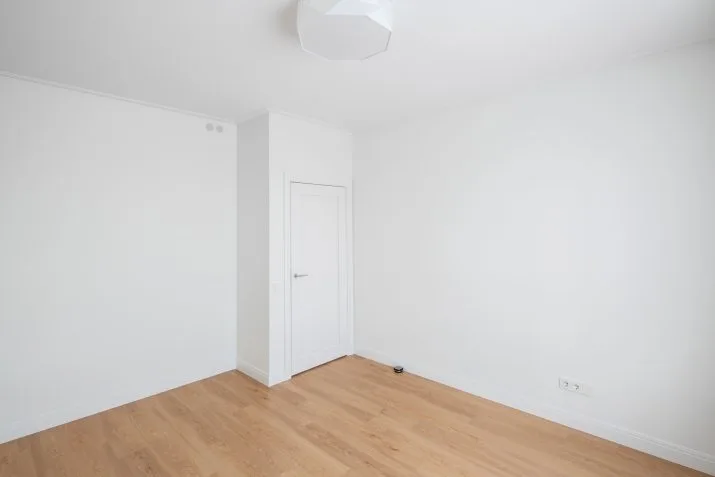 Malduguņu iela 8 6