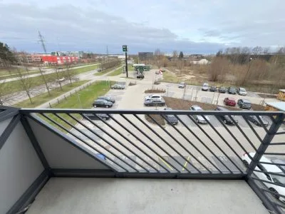 Pārdod dzīvokli, Dzelzavas iela 108, Rīga, Labais krasts, Purvciems / 110 000 € 4