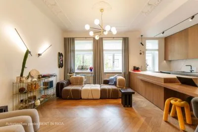 Pārdod dzīvokli, Baznīcas iela 27/29, Rīga, Centrs / 250000 € 2