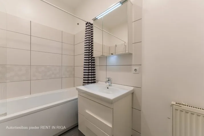 Izīrē dzīvokli, Tērbatas iela 9/11, Rīga, Labais krasts, Centrs / 900 € 19