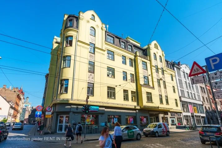 Izīrē dzīvokli, Tērbatas iela 9/11, Rīga, Labais krasts, Centrs / 900 € 25