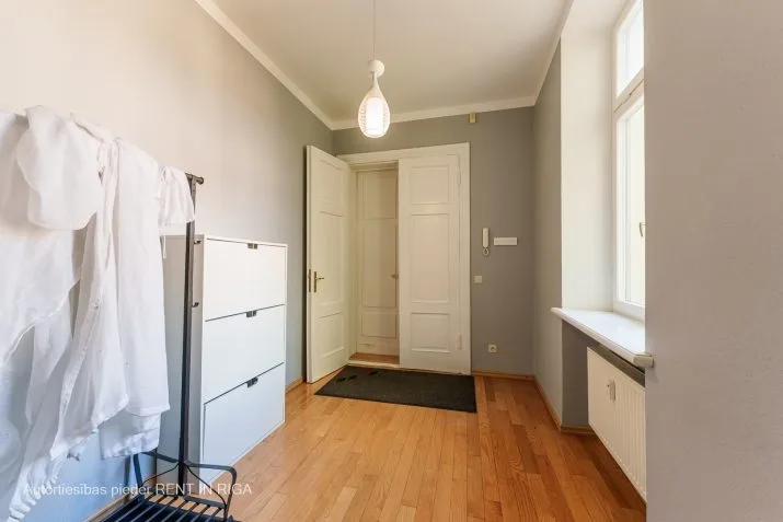 Izīrē dzīvokli, Tērbatas iela 9/11, Rīga, Labais krasts, Centrs / 900 € 14