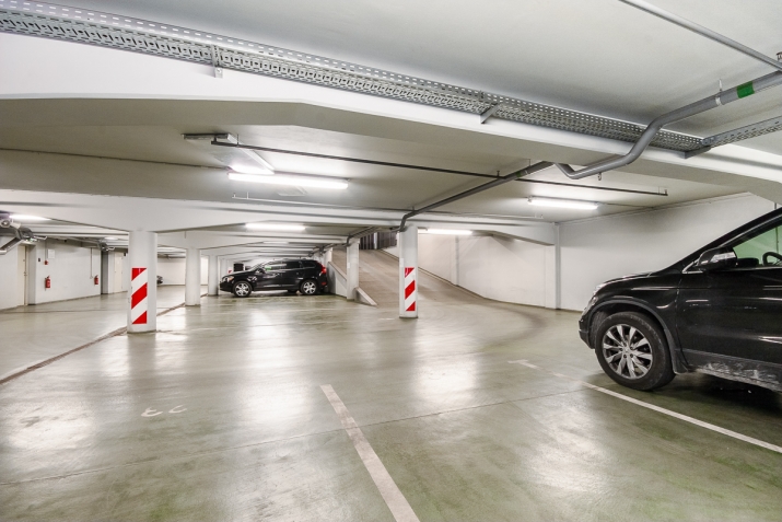 Izīrē biroju, Mednieku iela 4A, Rīga, Labais krasts, Centrs / 5 103 € 18