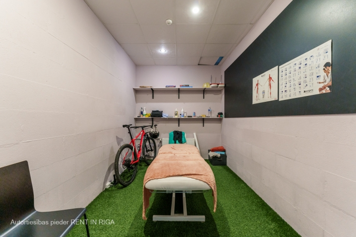 Аренда склада, Brīvības улица 401, Rīga, Labais krasts, Jugla / 2 400 € 12