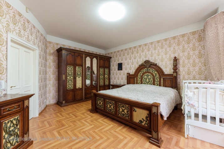 Dzīparu iela 10 20