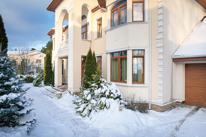 Dzīparu iela 10 38
