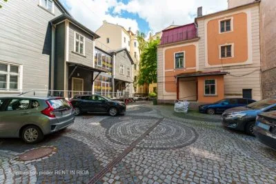 Izīrē dzīvokli, Dzirnavu iela 46A, Rīga, Labais krasts, Centrs / 1 300 € 18