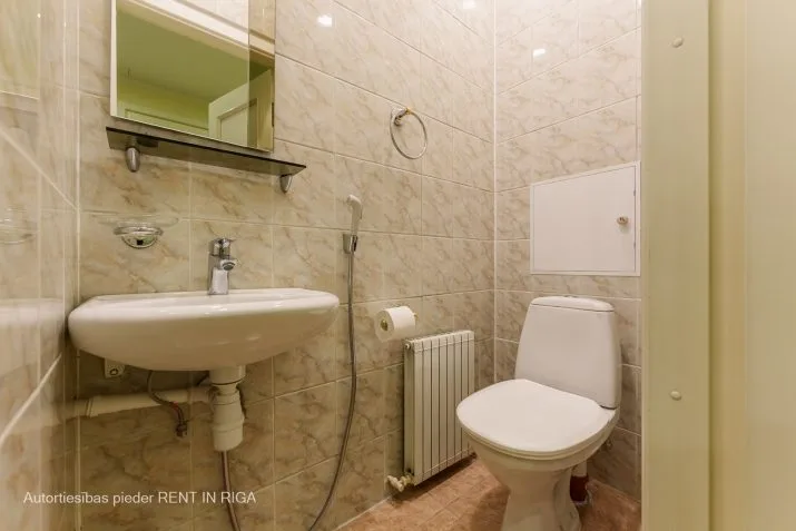 Izīrē dzīvokli, Dzirnavu iela 70, Rīga, Labais krasts, Centrs / 890 € 27