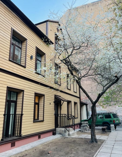 Izīrē dzīvokli, Strēlnieku iela 15, Rīga, Labais krasts, Centrs / 600 € 19