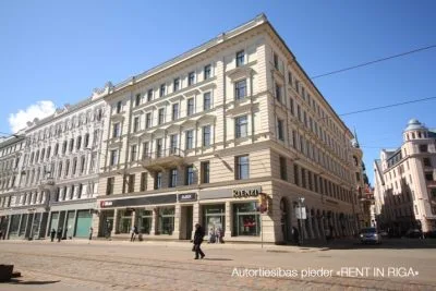 Izīrē tirdzniecības telpas, Aspāzijas bulvāris iela 24, Rīga, Labais krasts, Vecrīga / 3 760 € 4