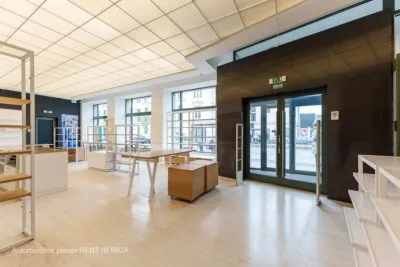 Izīrē tirdzniecības telpas, Aspāzijas bulvāris iela 24, Rīga, Labais krasts, Vecrīga / 3 760 € 8