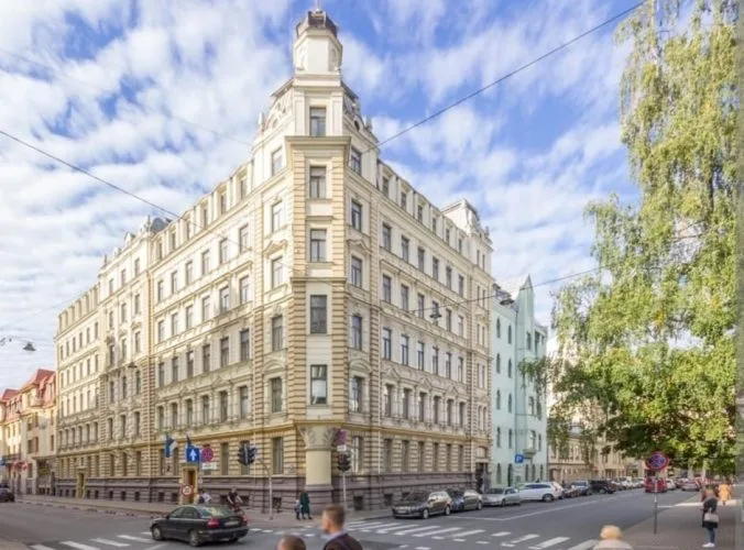 Izīrē dzīvokli, Skolas iela 13, Rīga, Labais krasts, Centrs / 700 € 12
