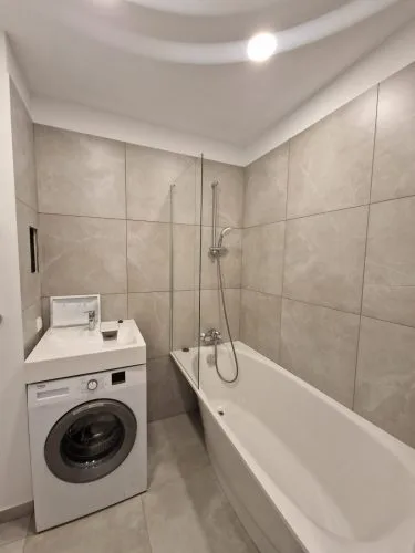 Izīrē dzīvokli, Skolas iela 13, Rīga, Labais krasts, Centrs / 700 € 9