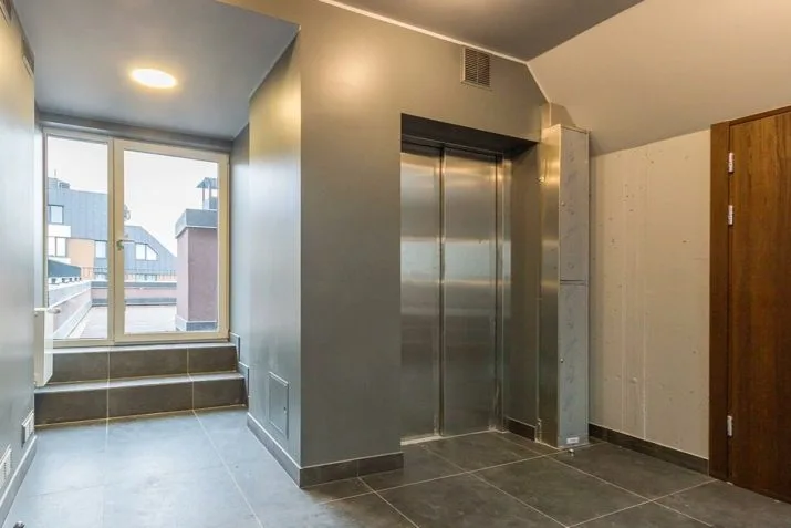 Pārdod dzīvokli, Rūpniecības iela 50, Rīga, Labais krasts, Centrs / 399 000 € 41