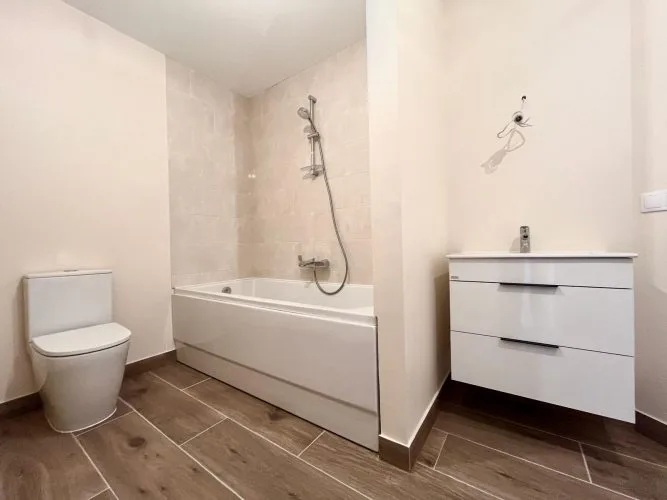 Pārdod dzīvokli, Rūpniecības iela 50, Rīga, Labais krasts, Centrs / 399 000 € 12