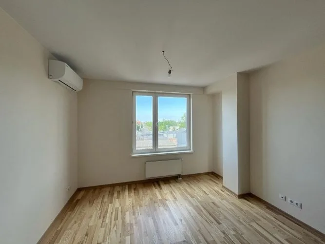 Pārdod dzīvokli, Rūpniecības iela 50, Rīga, Labais krasts, Centrs / 399 000 € 10