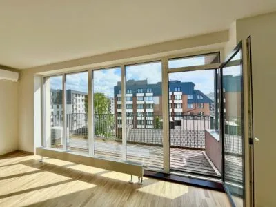Pārdod dzīvokli, Rūpniecības iela 50, Rīga, Labais krasts, Centrs / 399 000 € 3