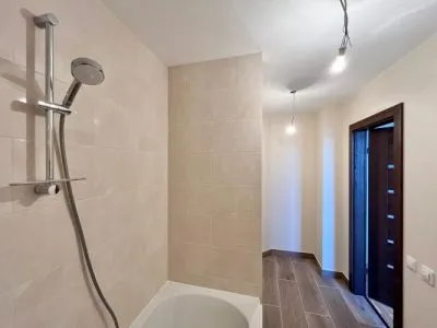 Pārdod dzīvokli, Rūpniecības iela 50, Rīga, Labais krasts, Centrs / 399 000 € 13