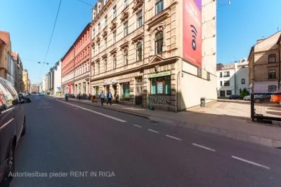 Izīrē tirdzniecības telpas, Dzirnavu iela 91, Rīga, Labais krasts, Centrs / 1 600 € 13