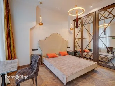 Pārdod dzīvokli, Čaka iela 69, Rīga, Labais krasts, Centrs / 215 000 € 6