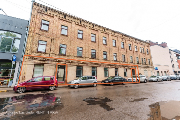 Izīrē tirdzniecības telpas, Rūpniecības iela 52, Rīga, Labais krasts, Centrs / 1 480 € 16